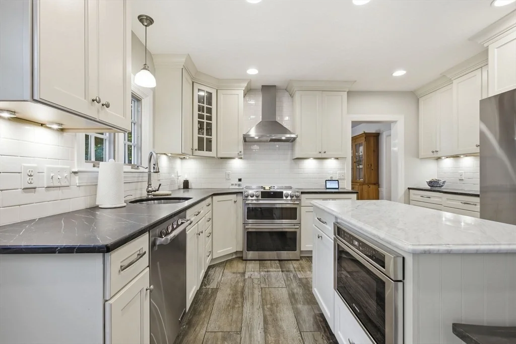 Photo of 280 Singletary Lane