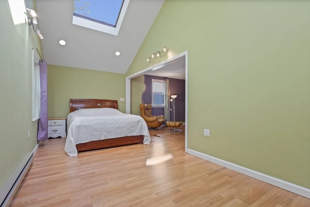 Photo of 14 Vining St