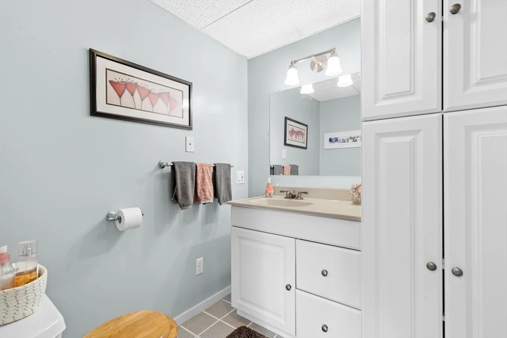 Photo of 43 Cliff Dr