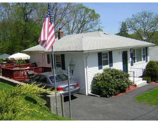 Photo of 6 Medfield