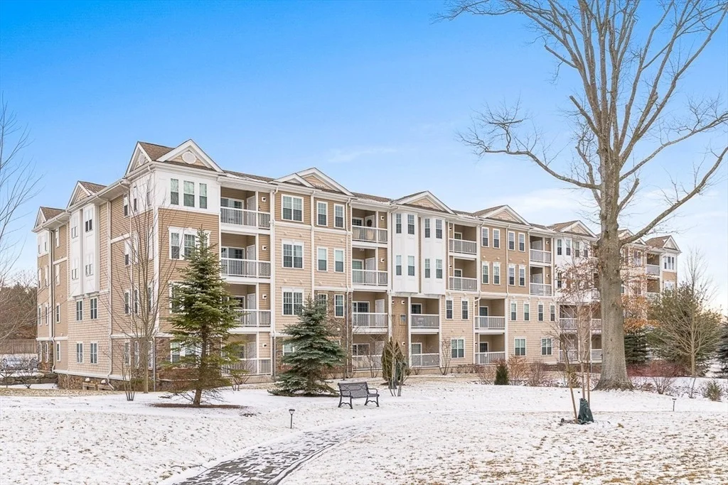 Photo of Unit 3003 at 36 Abigail Way