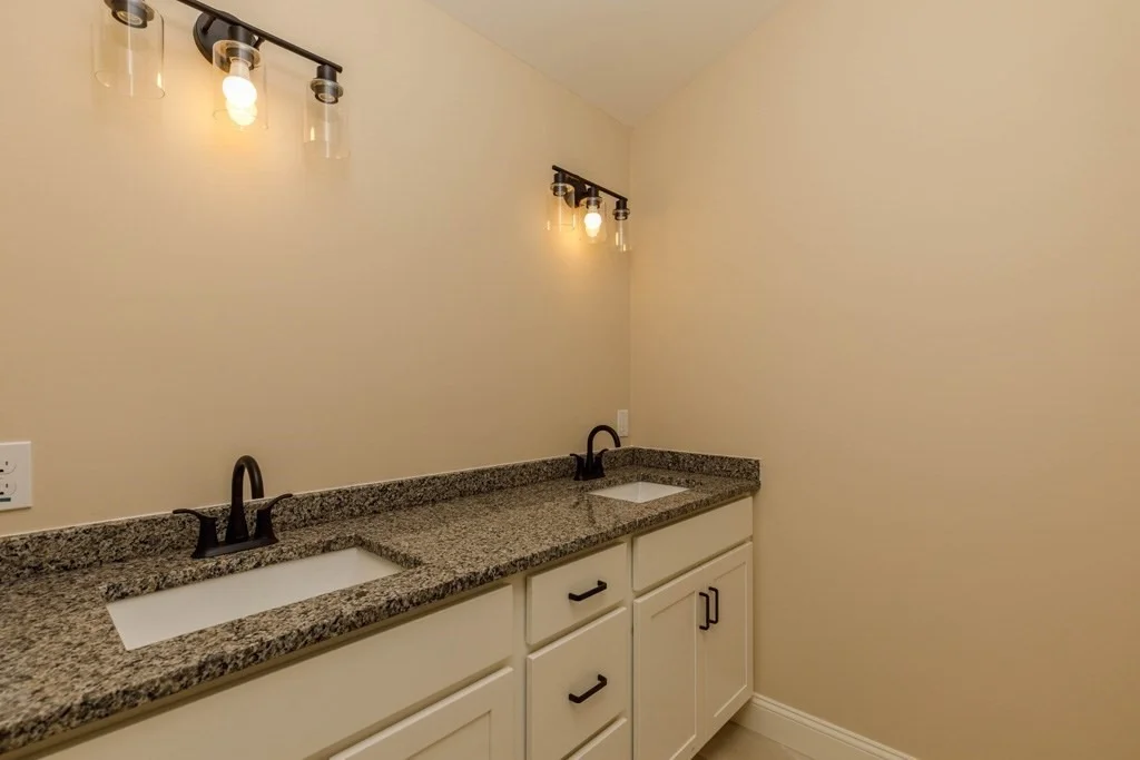 Photo of 554 Highland Avenue