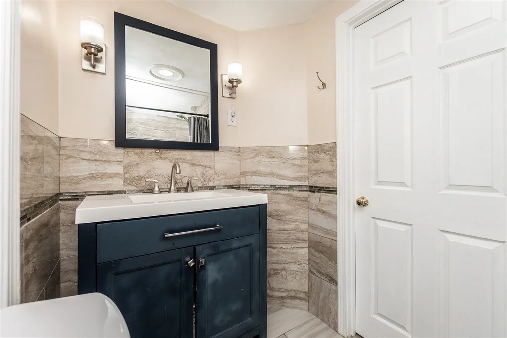 Photo of 91 Speen Street