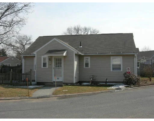 Photo of Unit 101 at 101 Mitchell