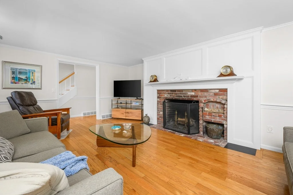 Photo of 10 Park Ln