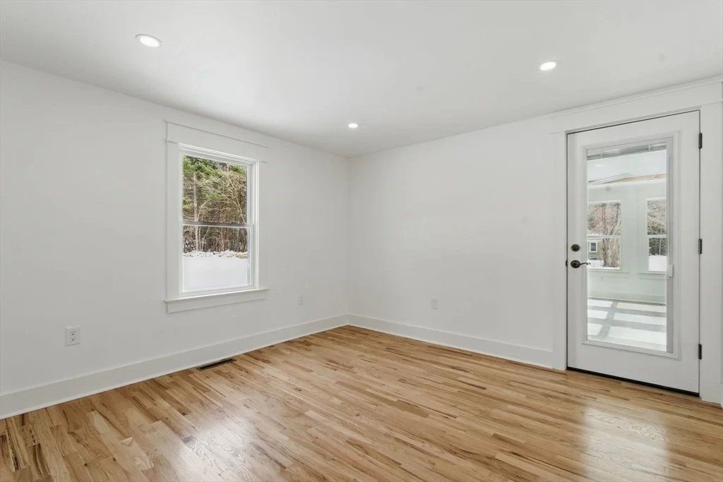 Photo of 120 State St