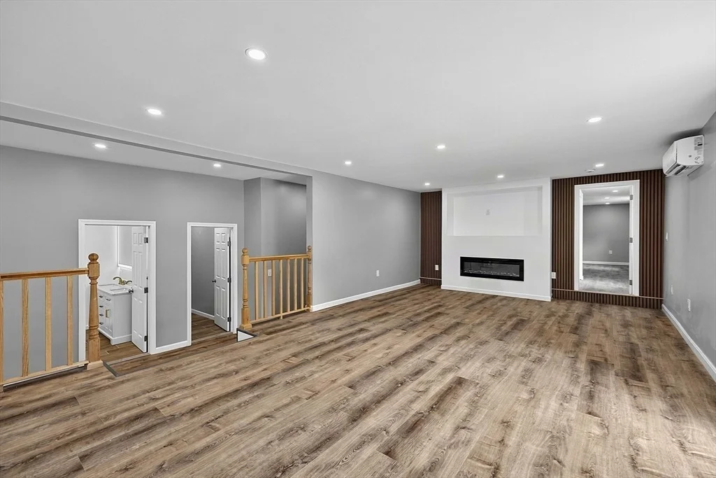 Photo of 24 Emerson St