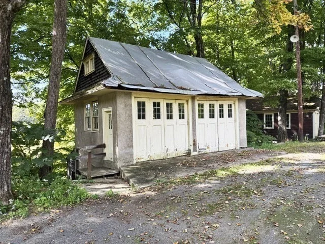Photo of 230 North Main