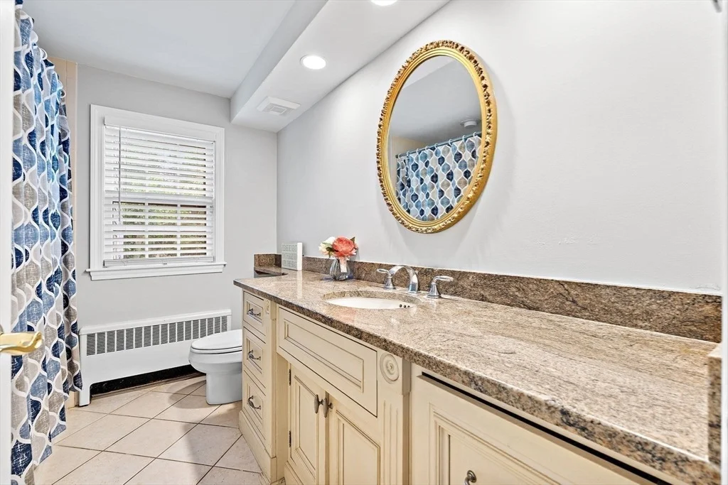 Photo of 145 Meadowbrook Rd