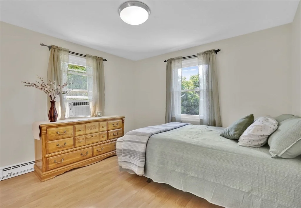 Photo of 11 Juniper Hill Rd