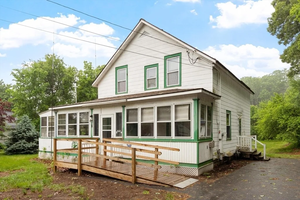 Photo of 8 Benjamin Rd