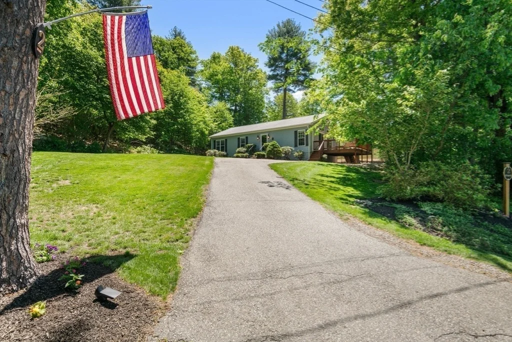Photo of 2 Evans Rd