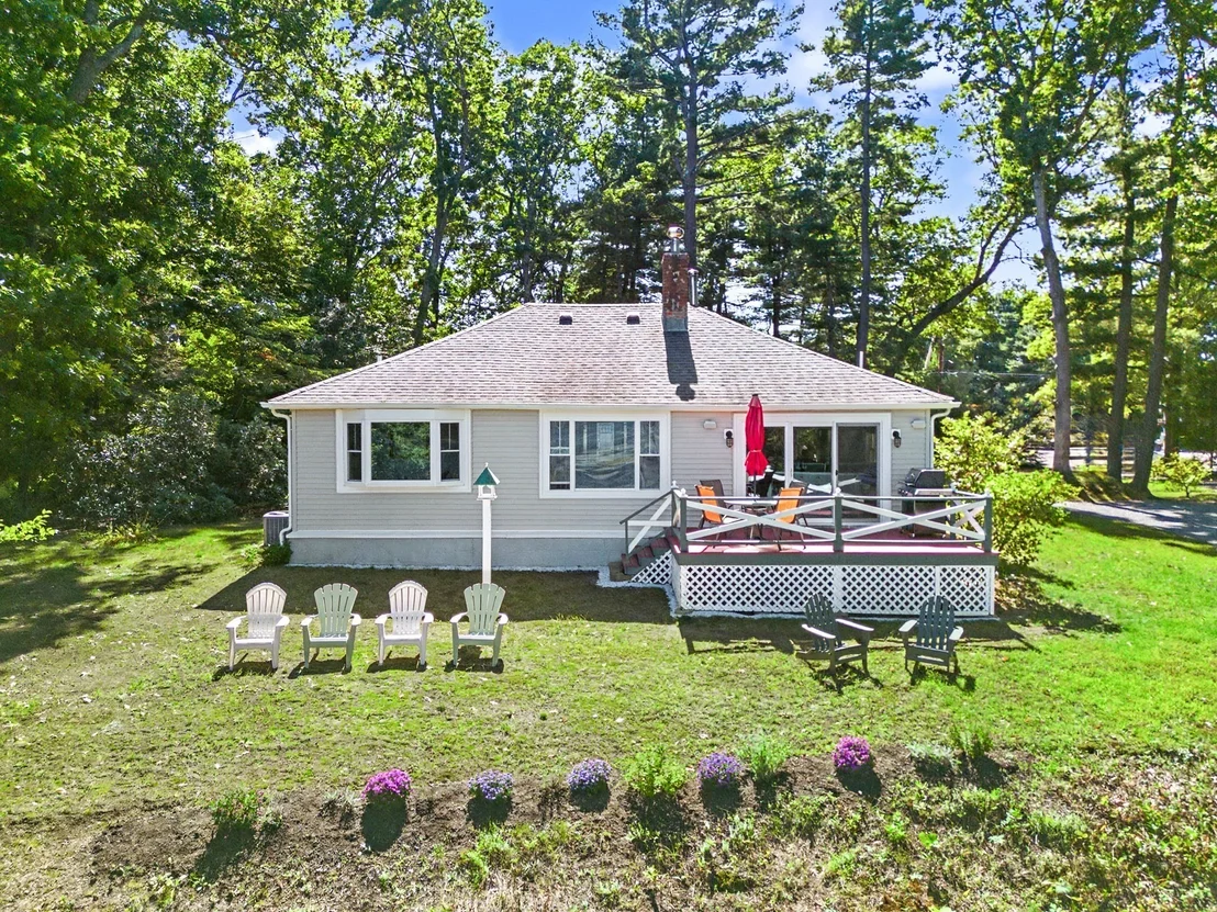 Photo of 40 Chestnut St