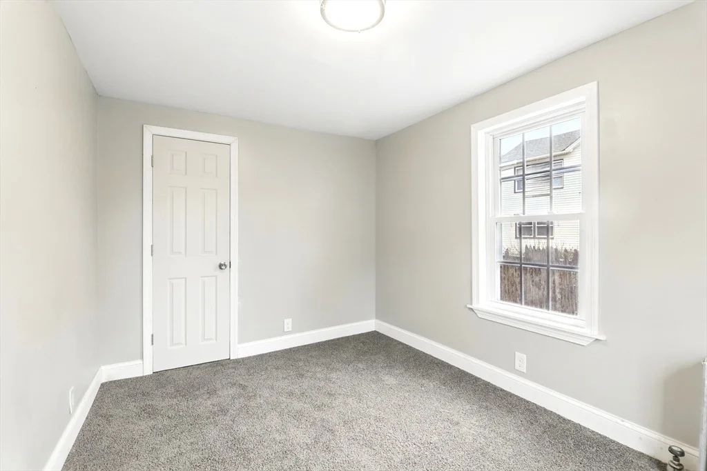 Photo of 86 White St