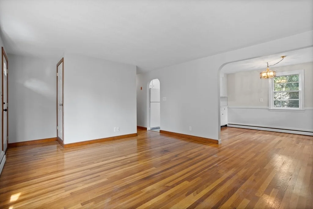 Photo of 8 Edsel Road