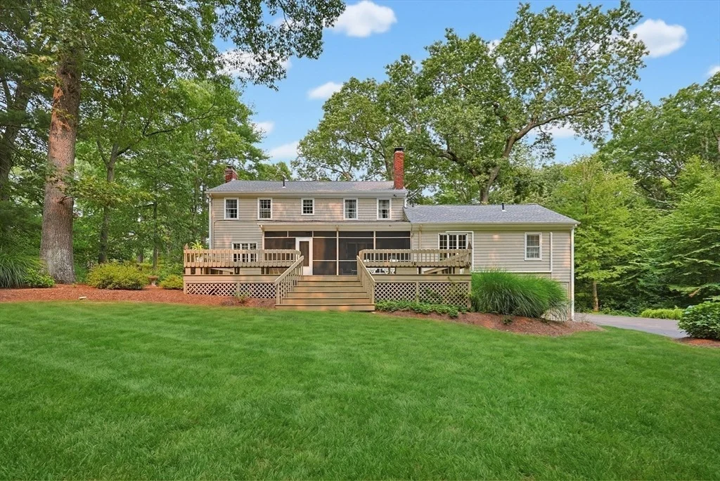 Photo of 32 Thayer Farm Rd