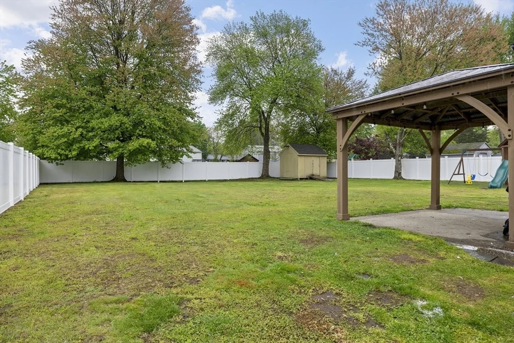 Photo of 376 Hermitage Dr