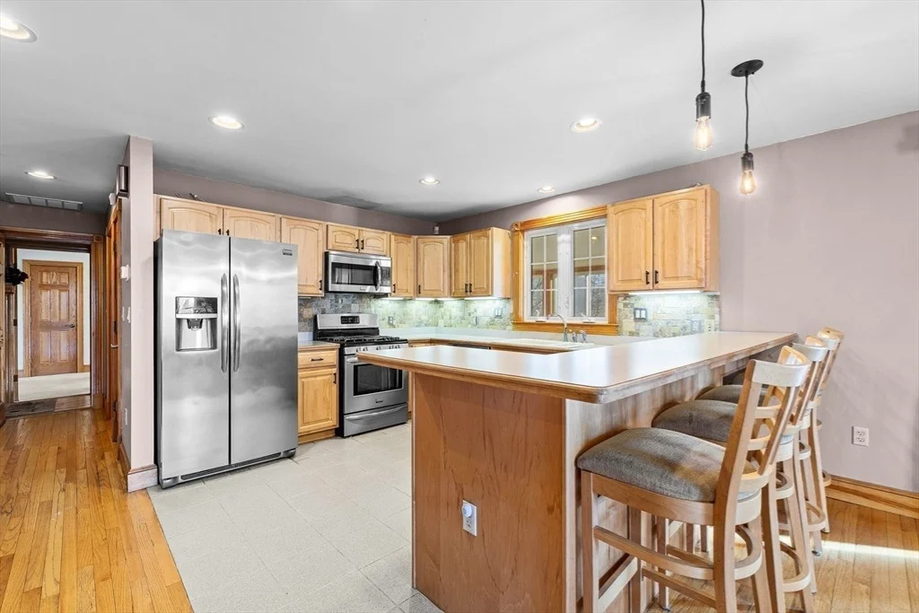 Photo of 7 Deerfield Ln