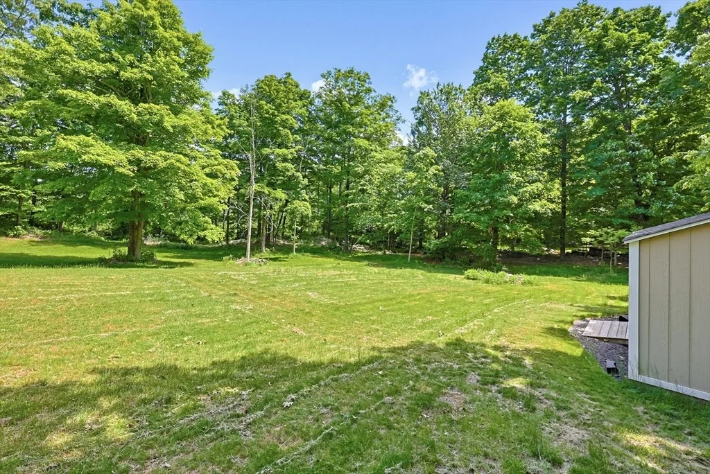 Photo of 281 Scott Rd