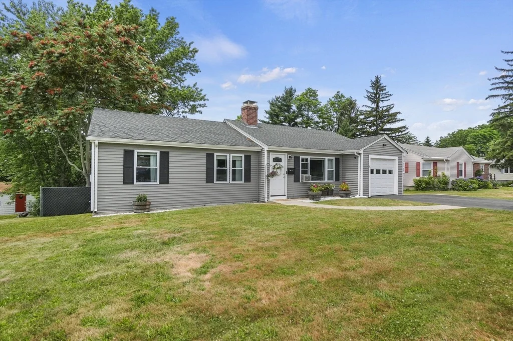 Photo of 184 Burncoat Street