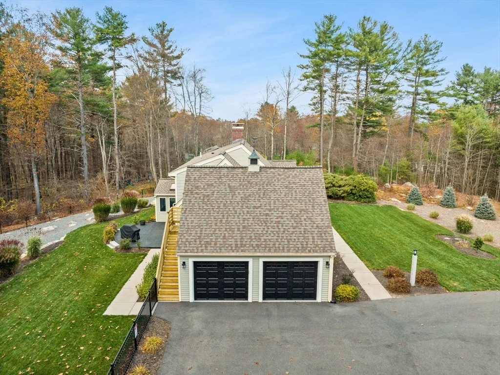 Photo of 16 Forest Park Dr