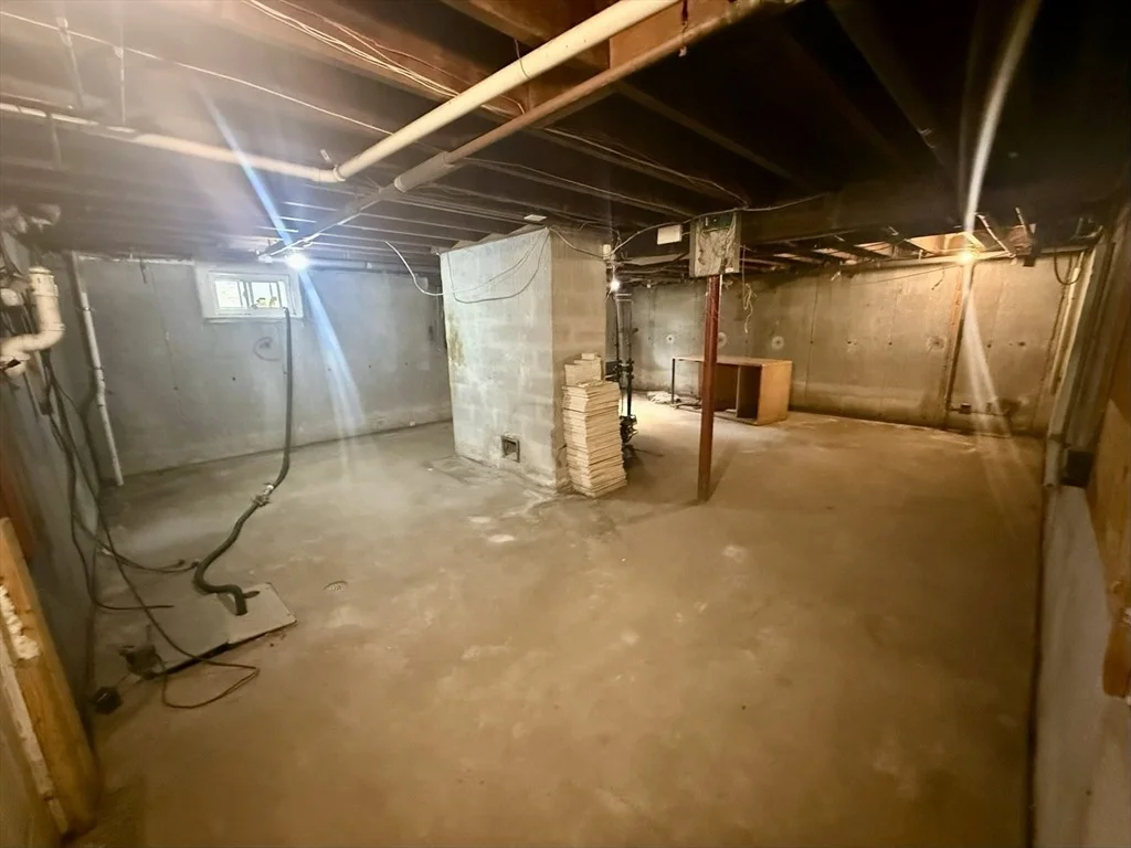 Photo of 237 Summer St
