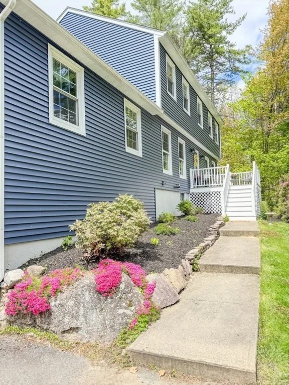 Photo of 609 Gulf Road