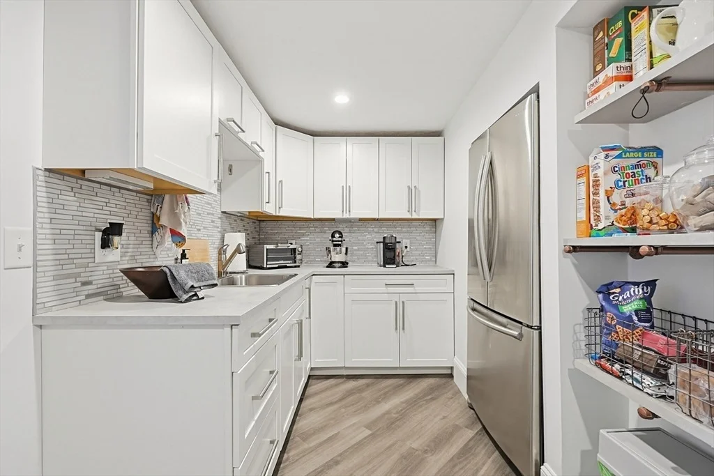 Photo of 1 Leone Ln