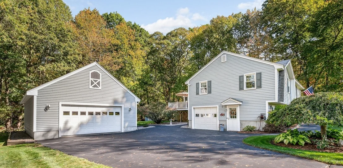 Photo of 83 Black Oak Lane