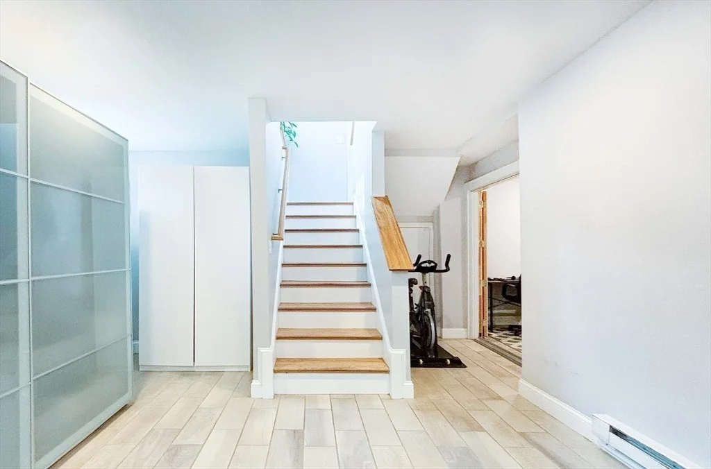 Photo of 44 Harmon St
