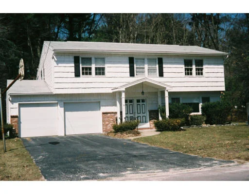 Photo of 9 Ruthellen Drive