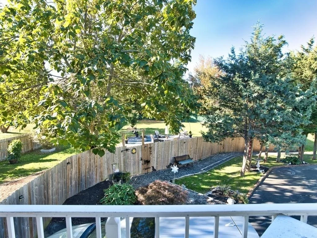 Photo of 555 Harbor View Blvd