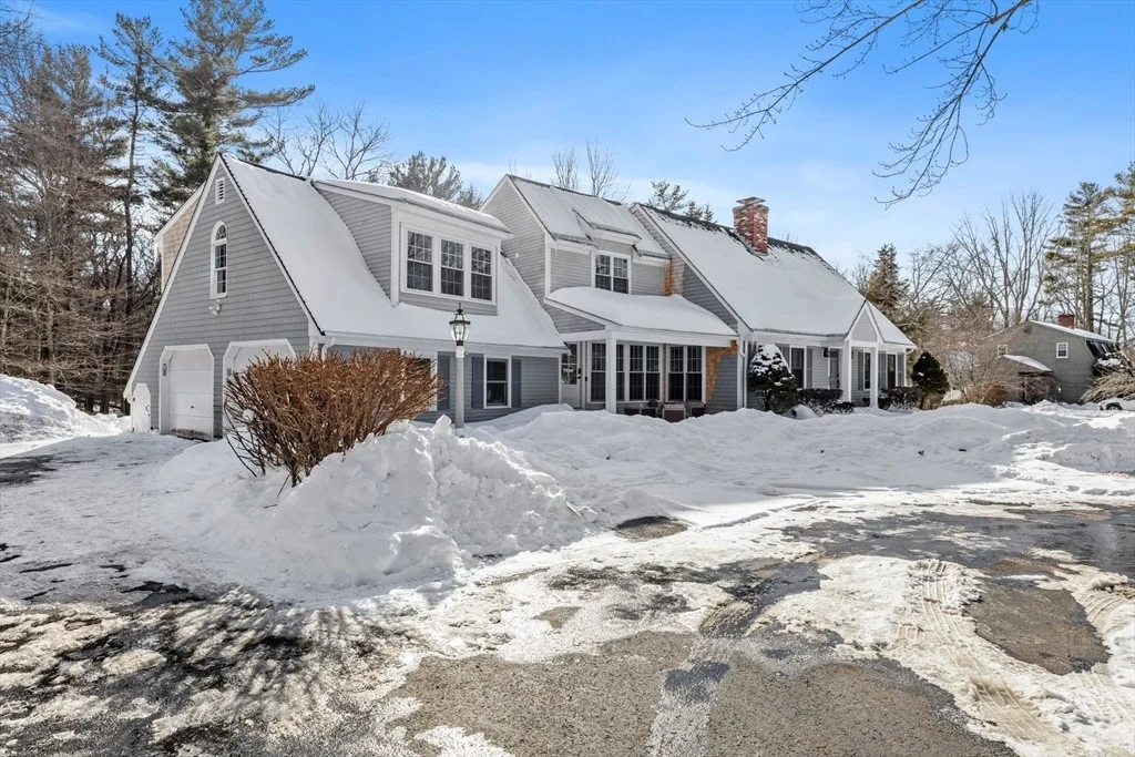 Photo of 935 King St