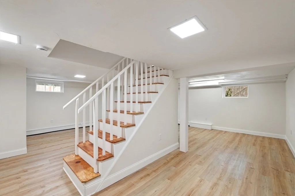 Photo of 98 John Carver Rd