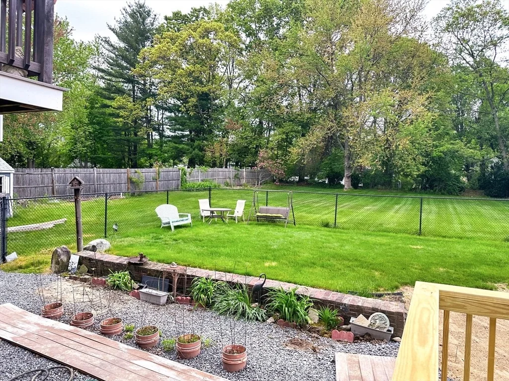 Photo of 35 Sevoian Dr