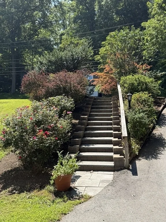 Photo of 33 Carter Drive