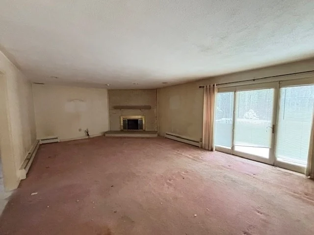 Photo of 16 Anglewood Lane