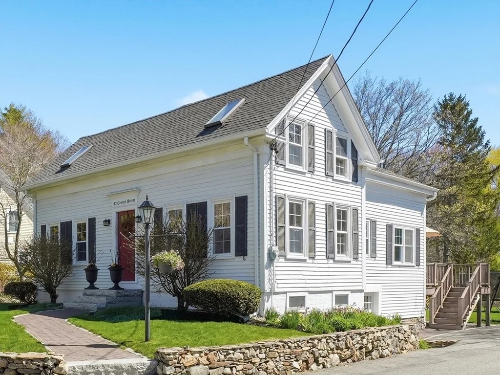 Photo of 92 Central St