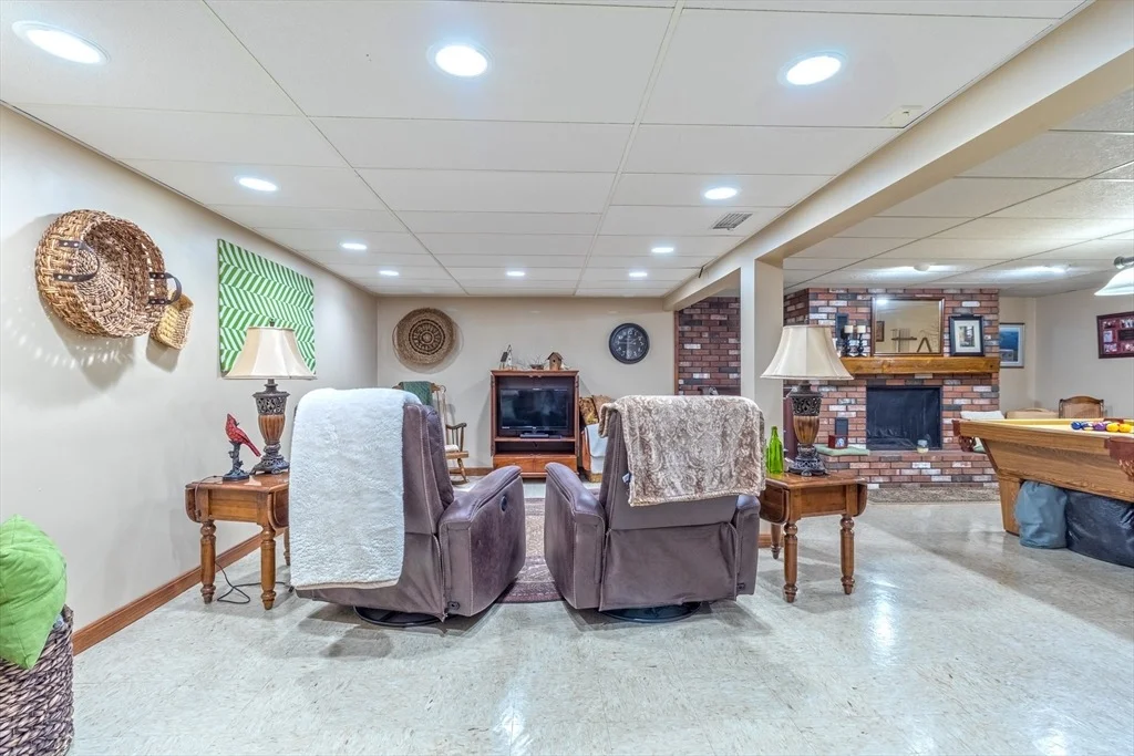 Photo of 25 Pinecrest Circle
