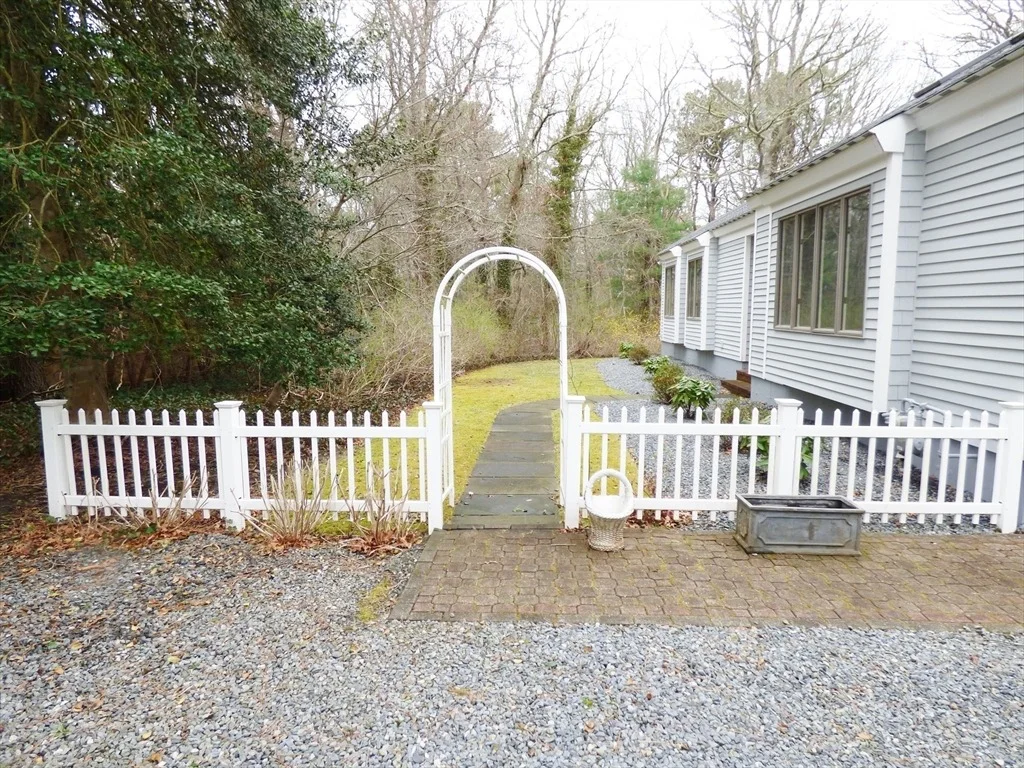 Photo of 14 Lumbert Mill Rd
