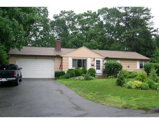 Photo of 19 Kenmore Dr