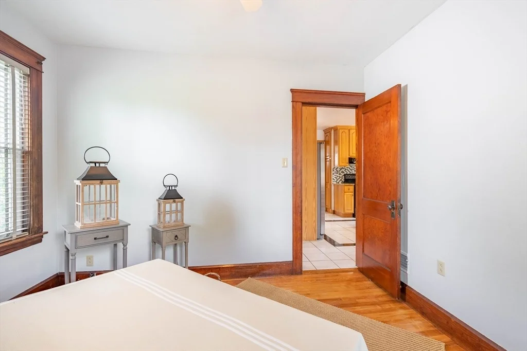 Photo of 204 Massasoit Rd