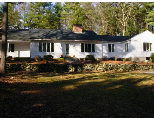Photo of 331 Pepperell Road