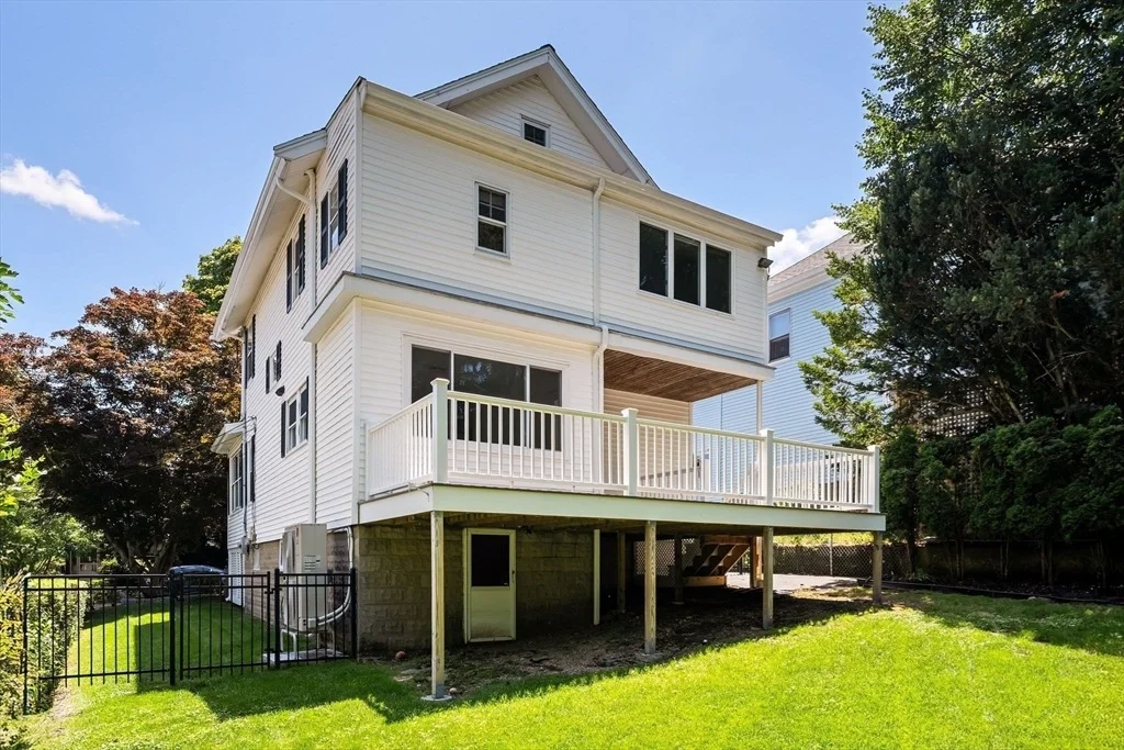 Photo of 49 Walnut Street