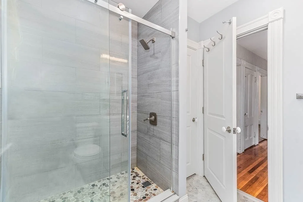 Photo of 85 Emmett Avenue