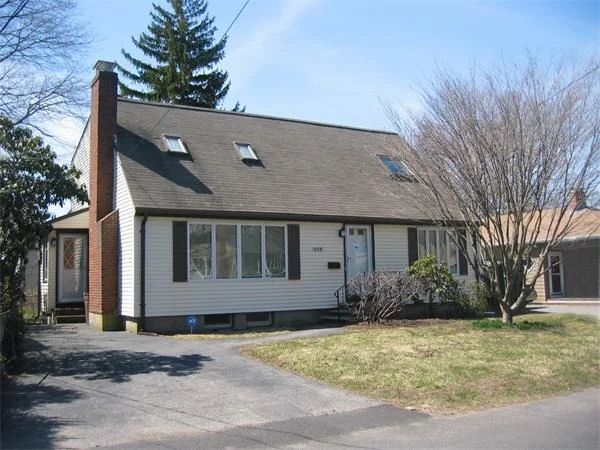 Photo of 238 Mountain Ave