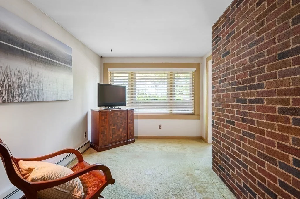 Photo of 151 Coolidge Rd.