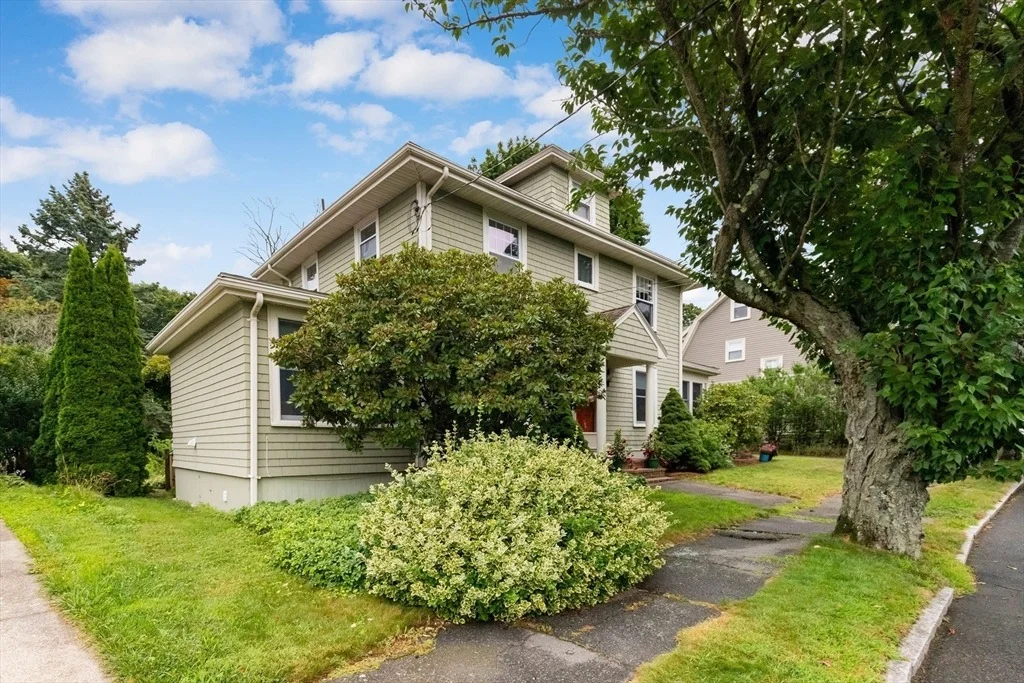 Photo of 115 Aspen Rd