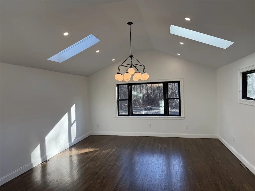 Photo of 104 Spring St
