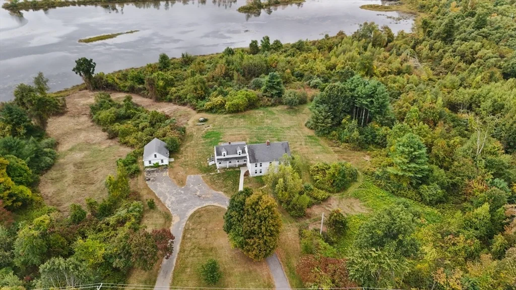 Photo of 340 Sturbridge Rd